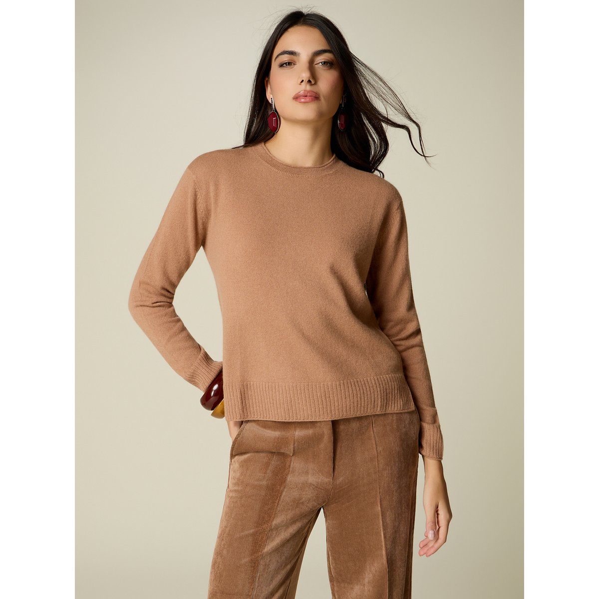 Pull ras du cou beige, OLTRE