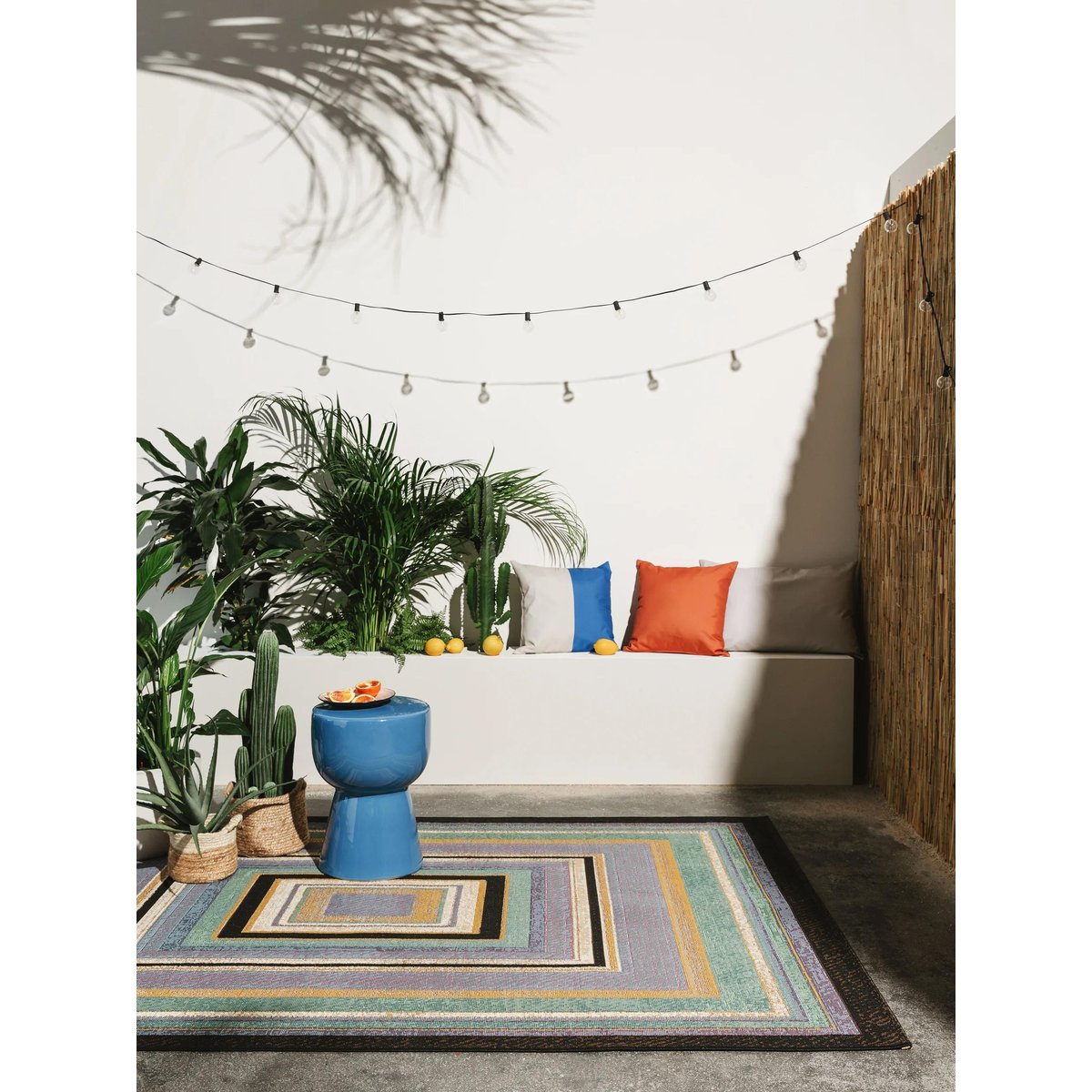 Tapis d'extérieur & intérieur RIA multicouleur/bleu, BENUTA