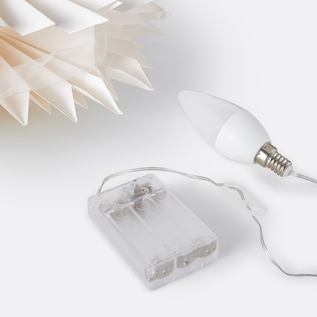 Étoile lumineuse à suspendre en papier, diamètre 38 cm, CASPAR ecru, LA REDOUTE INTERIEURS
