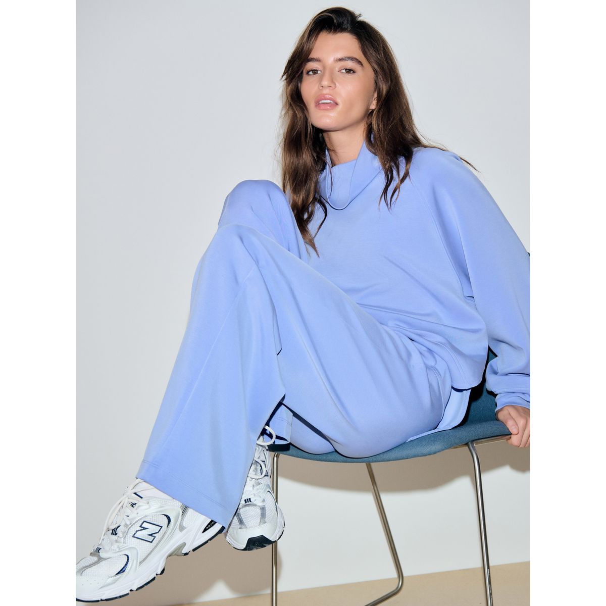 Pull active à col bénitier en modal doux bleu, NEXT