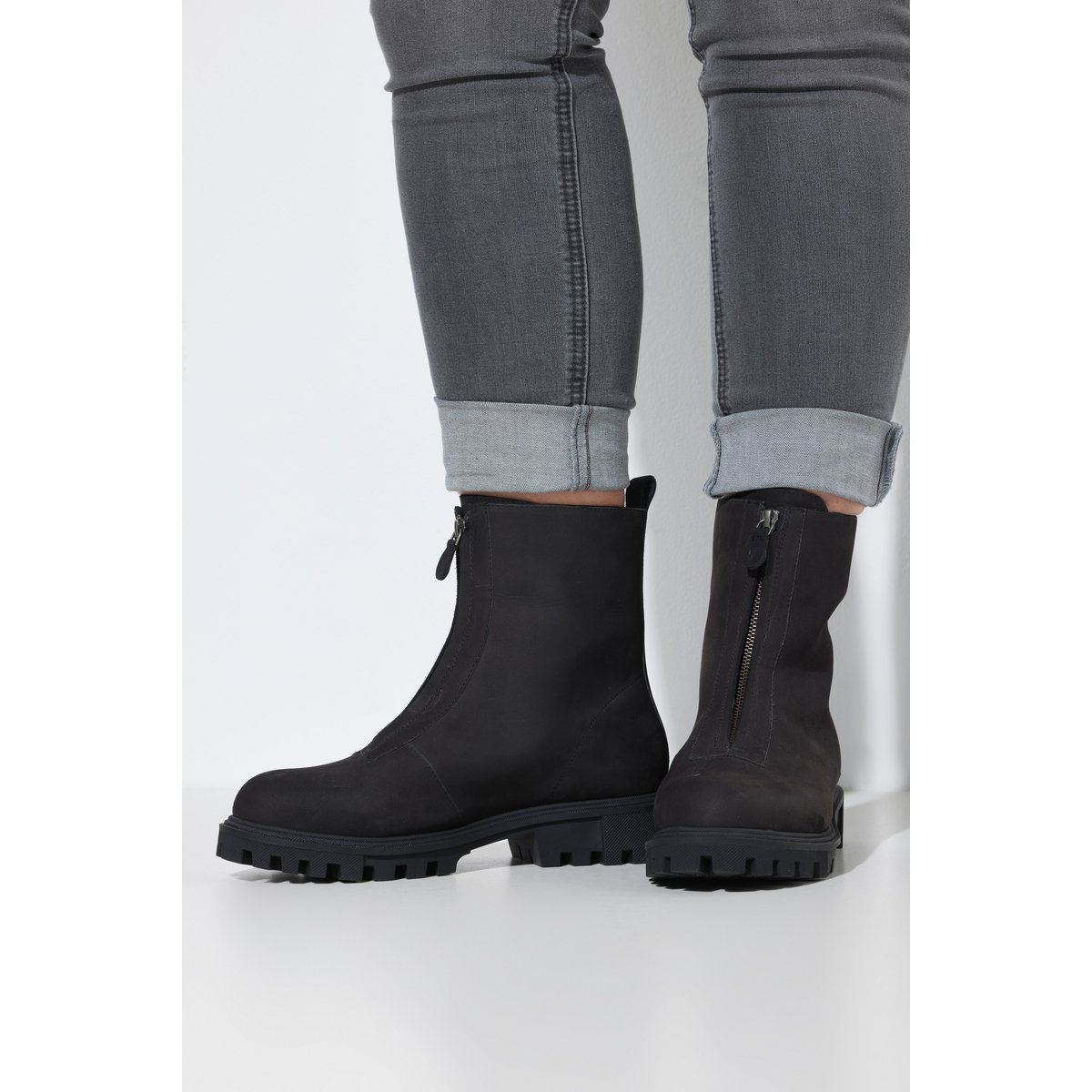 Bottes en nubuck , pied large noir, ULLA POPKEN