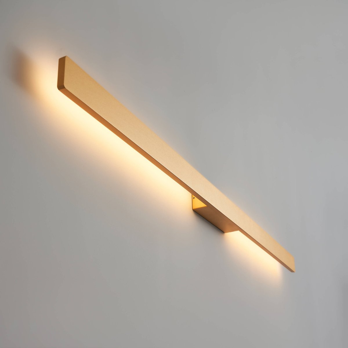 Applique LED dorée minimaliste - SAMBAI doré / laiton, KOSILUM