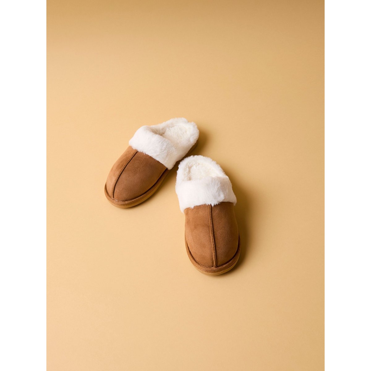 Pantoufles marron - medal bronze1, NAME IT