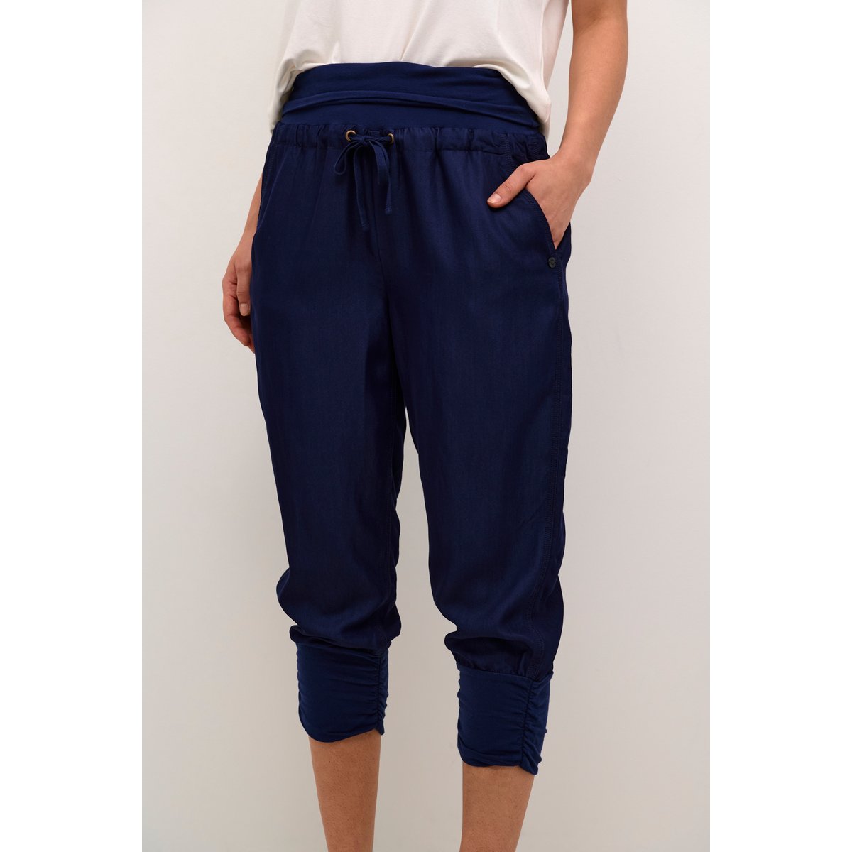 Pantalon casual bleu navy blazer, CREAM