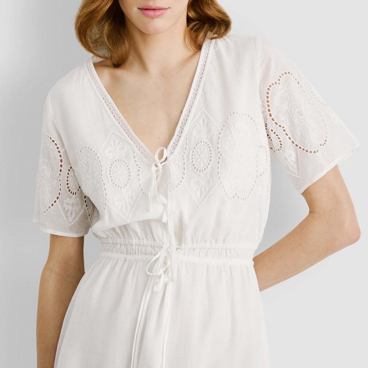 Robe Courte Avec Détails Brodés blanche mousse, PEPE JEANS