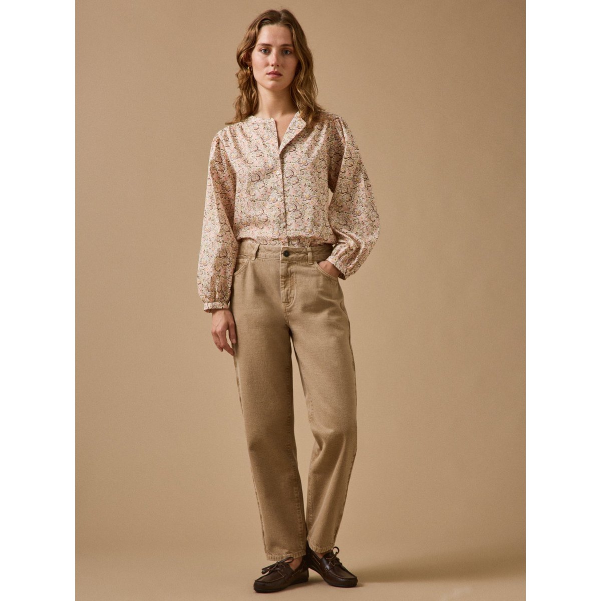 Jean mom Claire coton biologique beige fonce, CYRILLUS