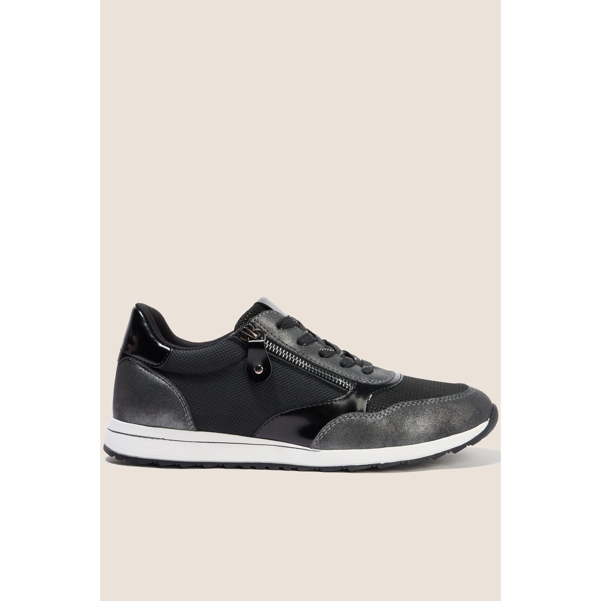 Basket noir, BREAL