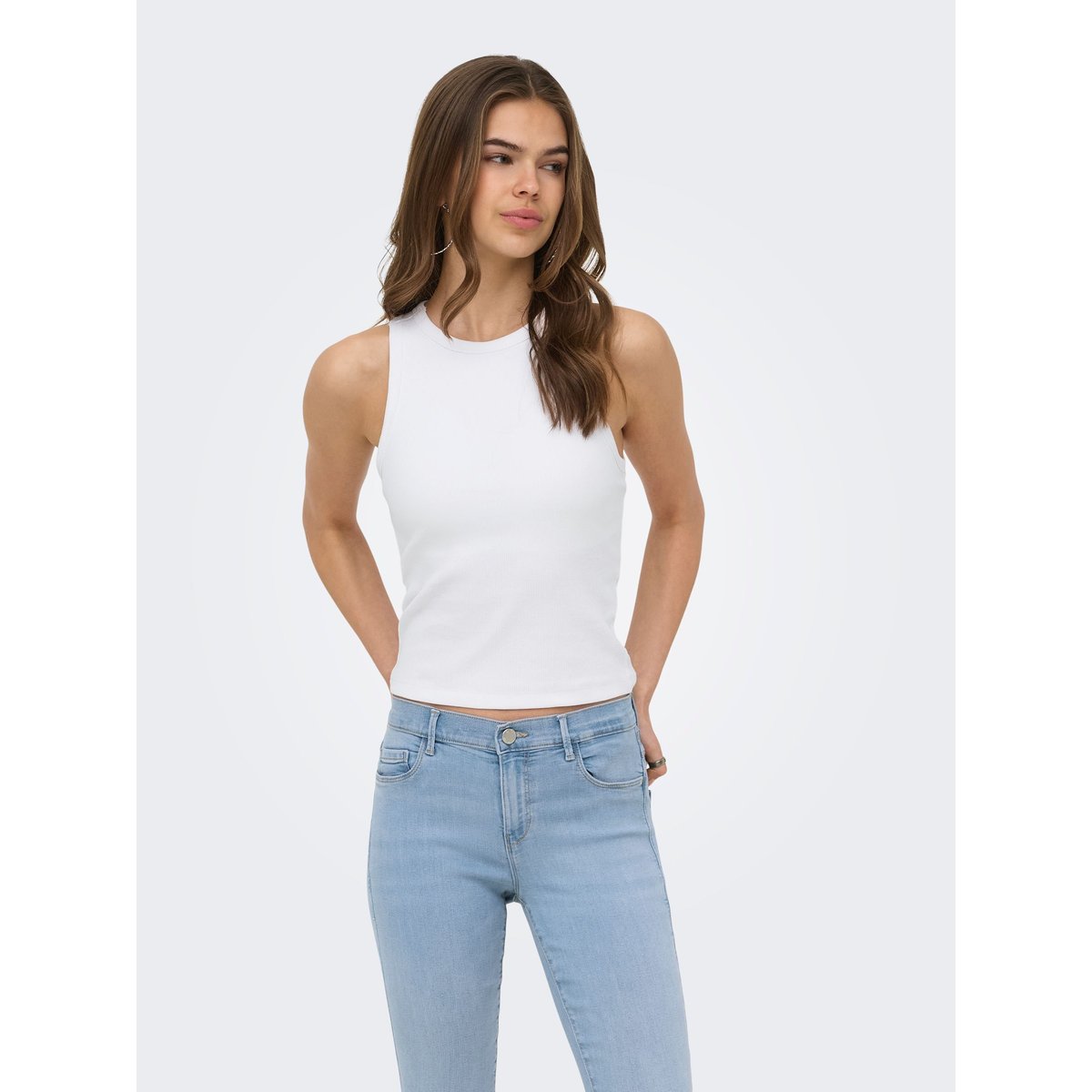 Top bright white, ONLY