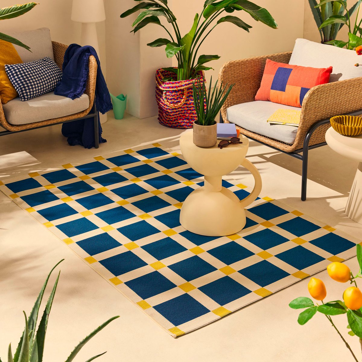 Tapis extérieur à motif damier POSITANO bleu, NAZAR RUGS