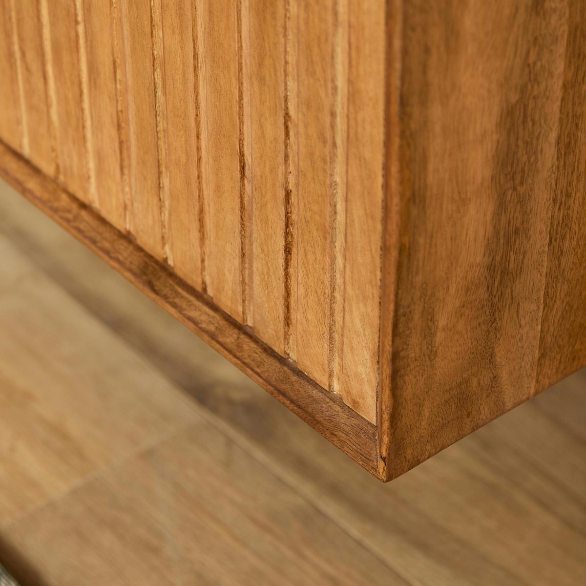 Meuble TV suspendu 4 portes CORTINA bois, PIER IMPORT