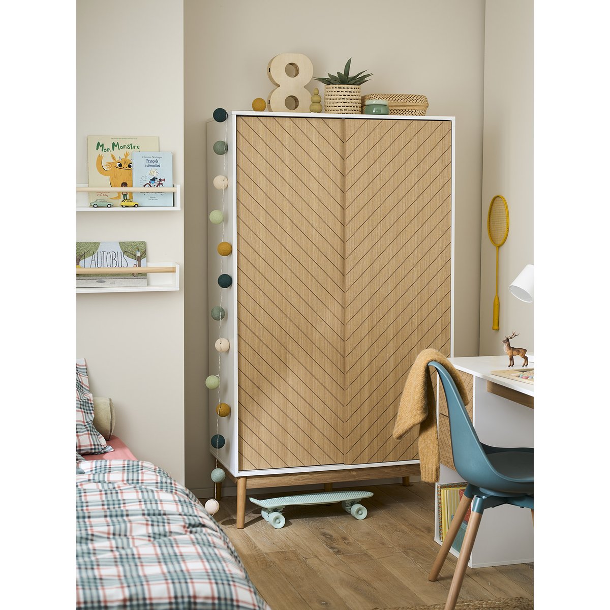 Armoire 2 portes chevrons bois, VERTBAUDET