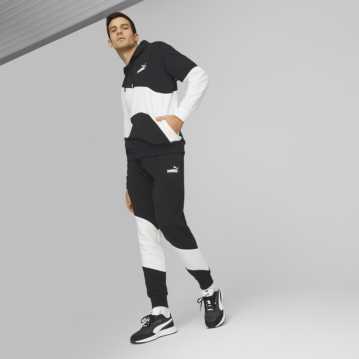 Sweat à capuche Power noir/blanc, PUMA