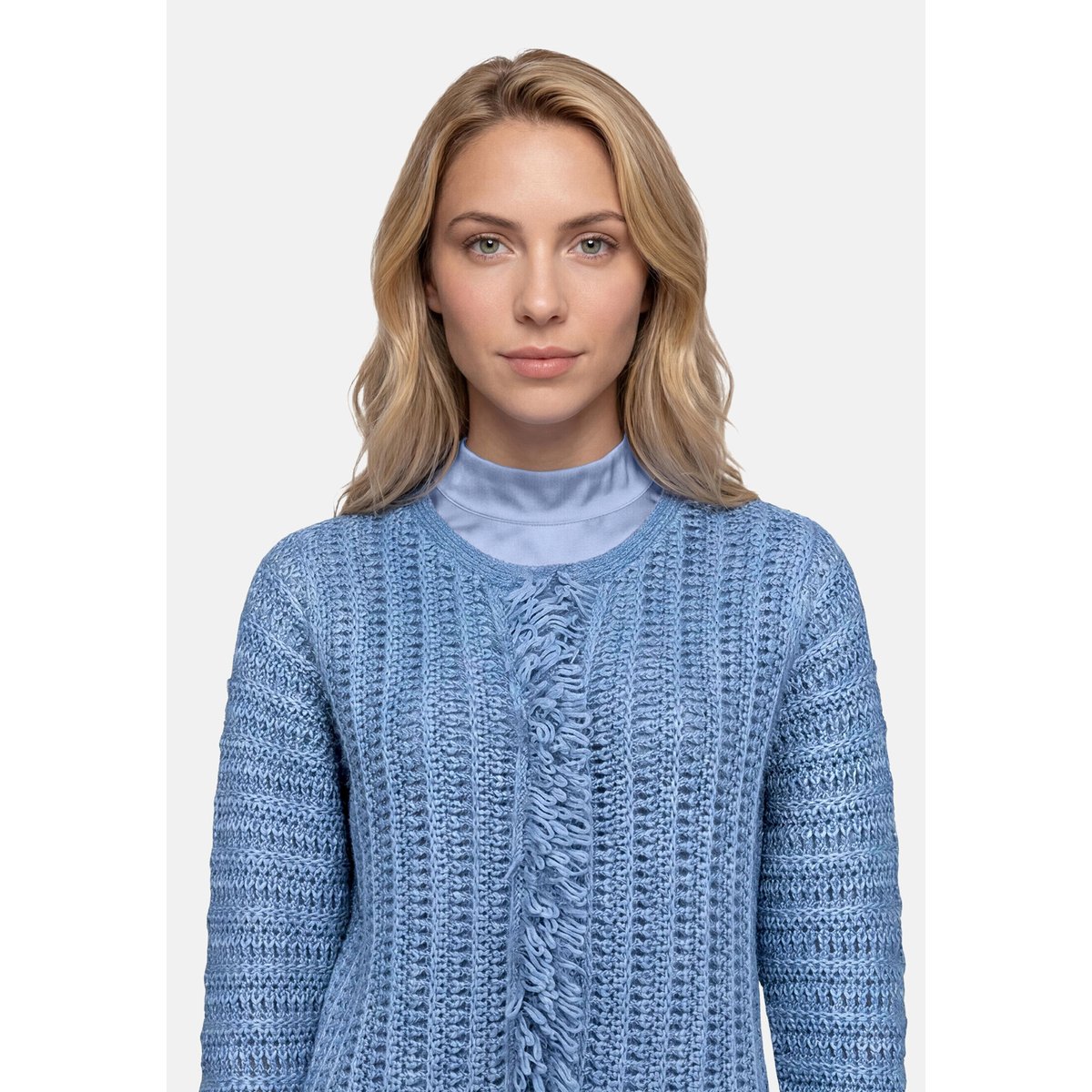 Cardigan en maille casual à franges patch blue/blue, BETTY BARCLAY