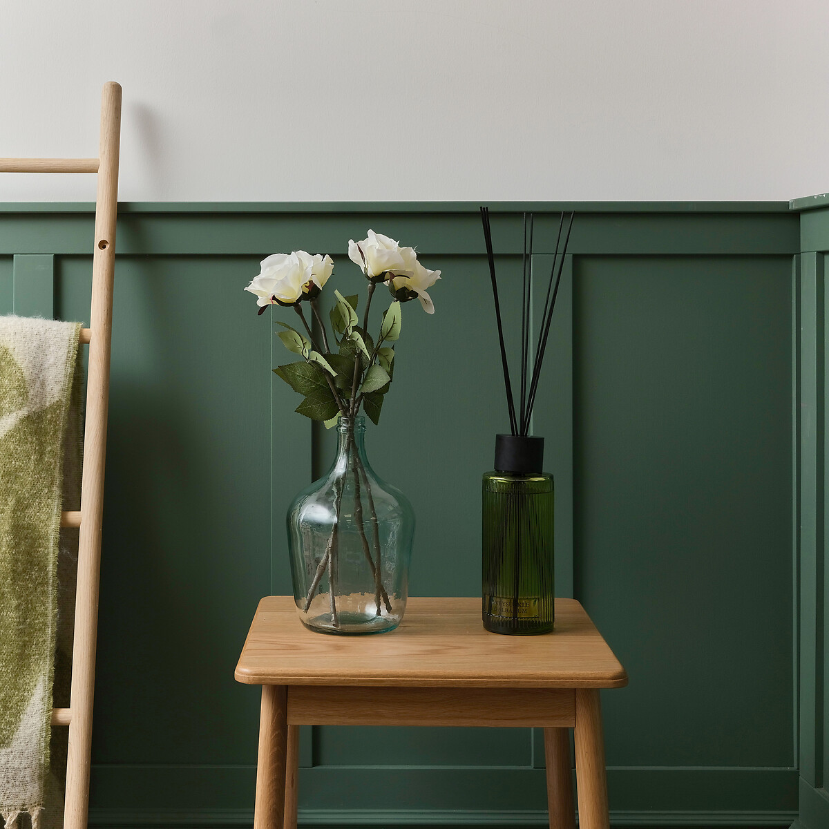 XL Honeysuckle & Galbanum Diffuser, 1.2L green, SO'HOME