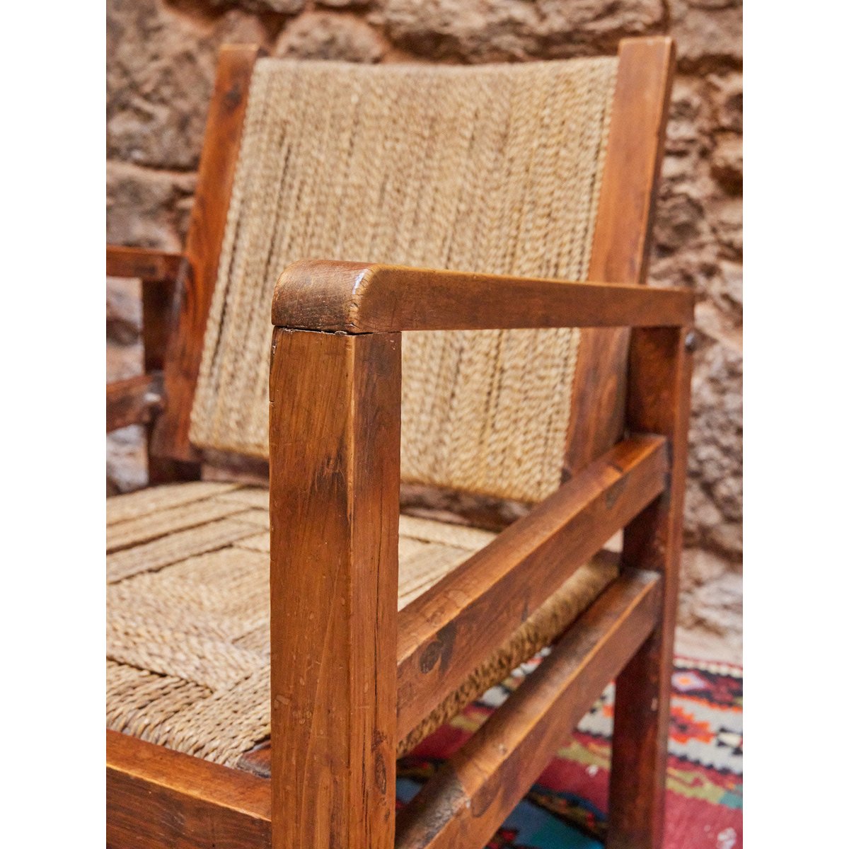 Paire de fauteuils en cordes des années 50 Ernest N°812 - Bon état bois foncé, DEBONGOUT