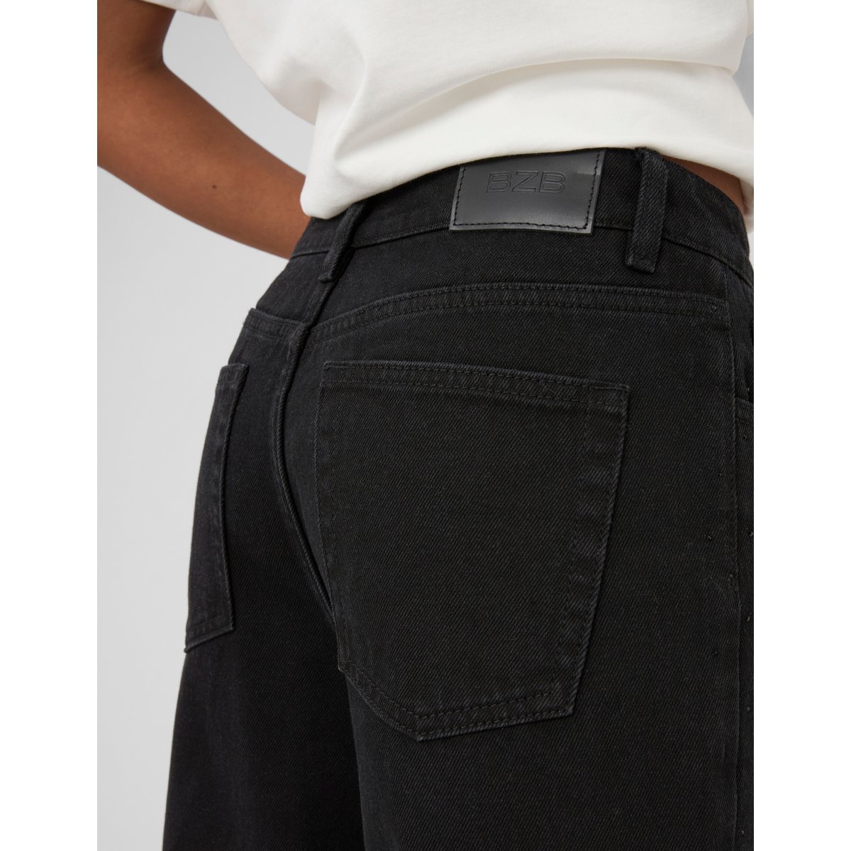 Jean wide leg à strass noir, BZB