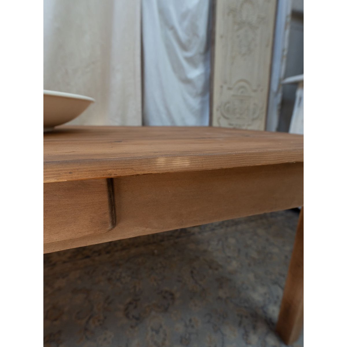 Table basse de ferme en bois Léonie N°799 - Bon état bois clair, DEBONGOUT