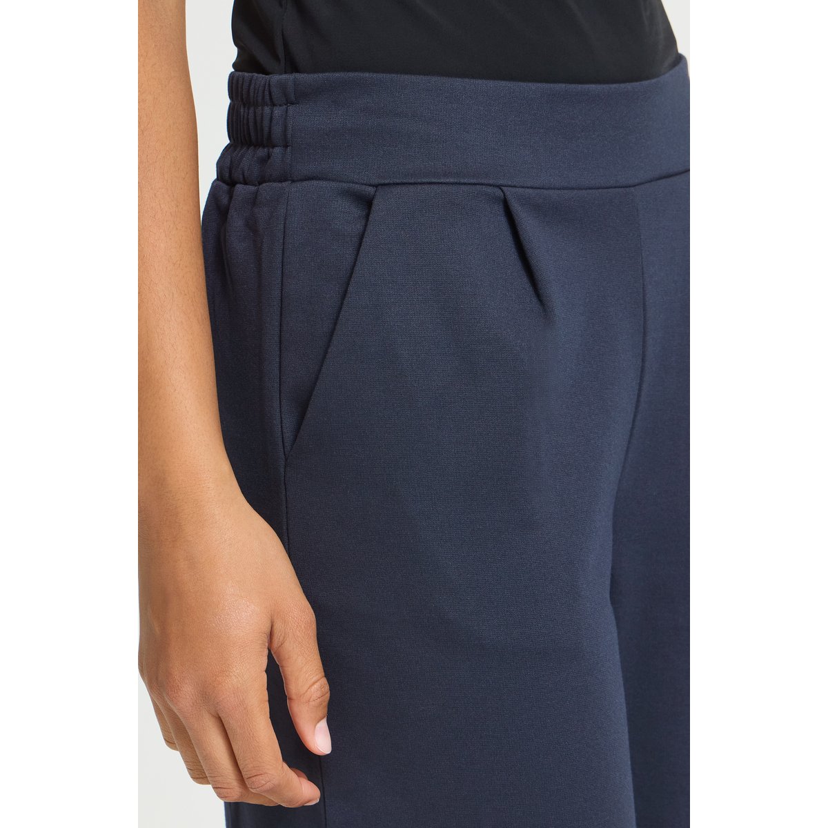 Pantalon coupe droite, jambes larges, longueur cheville bleu total eclipse, ICHI