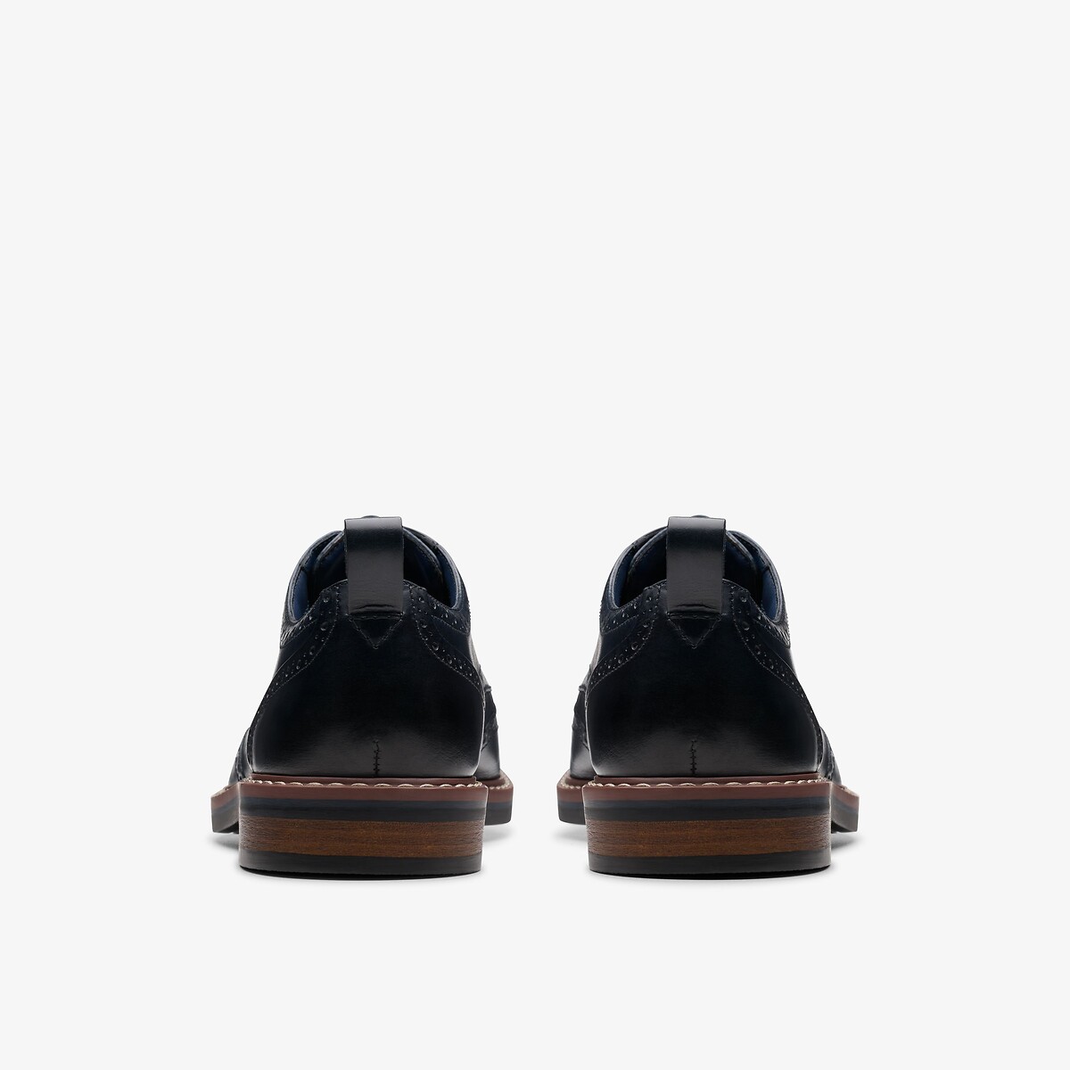 Derby's in leer Aldwin Limit marineblauw, CLARKS
