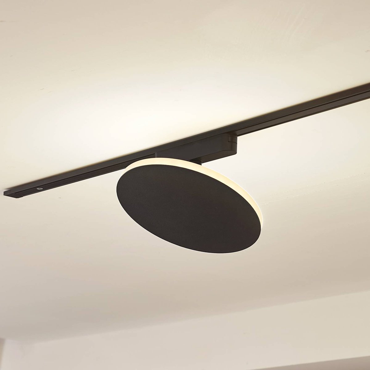 en aluminium moderneLED, Lumaro 48V noir, LINDBY