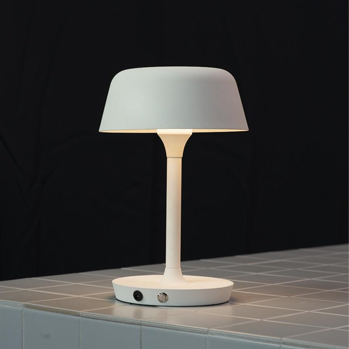 Lampe à poser en Métal VALENCIA blanc, DYBERG LARSEN
