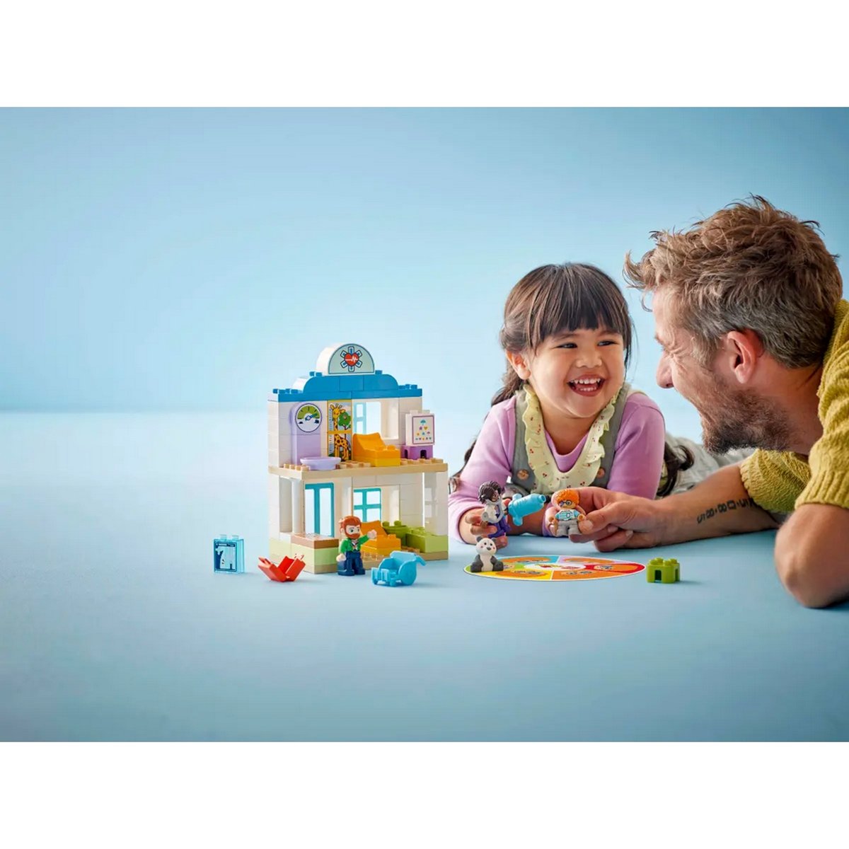 LEGO DUPLO - Set de jeu Première visite chez le médecin - 10449 multicolore, LEGO