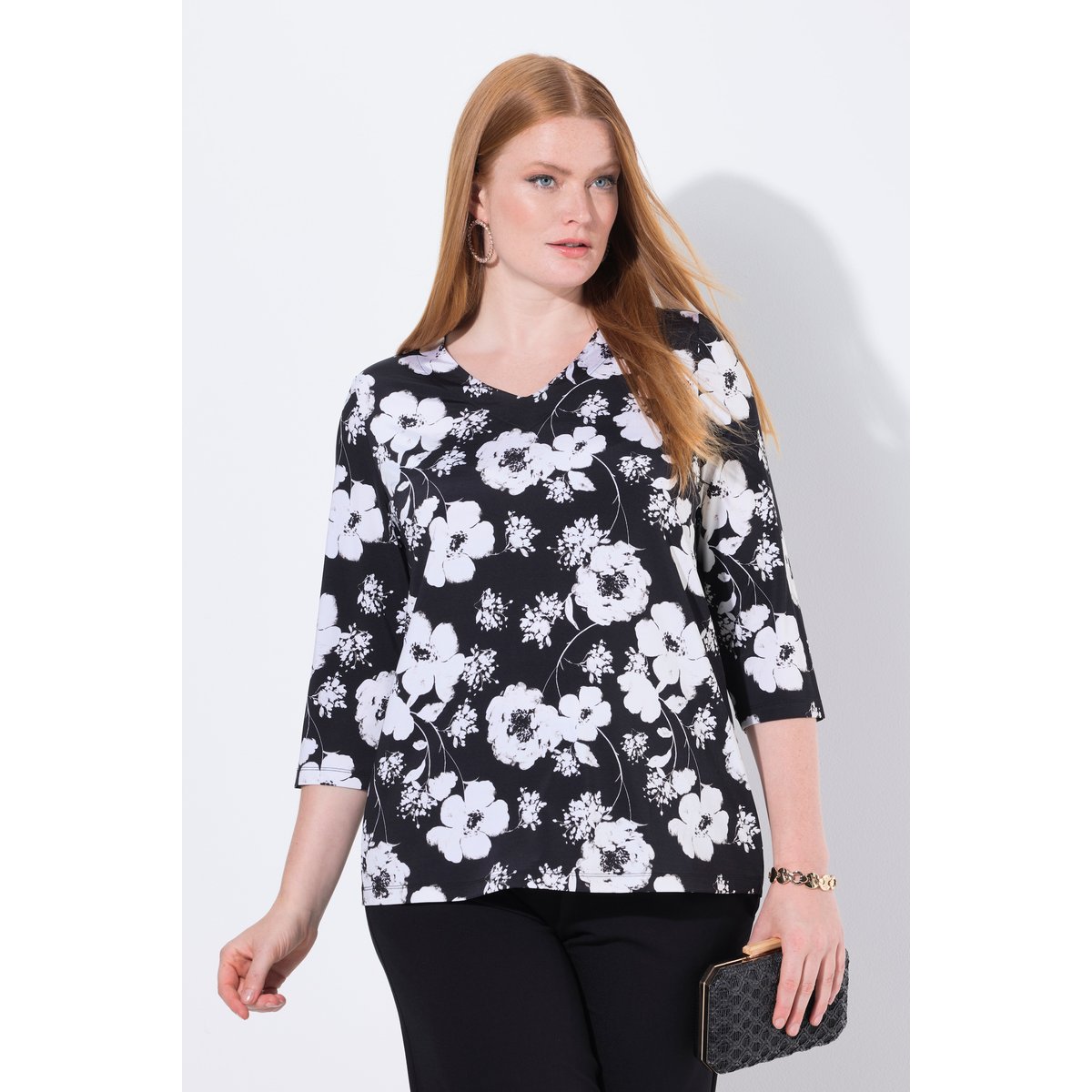 T-shirt au tombé fluide à fleurs noir, ULLA POPKEN