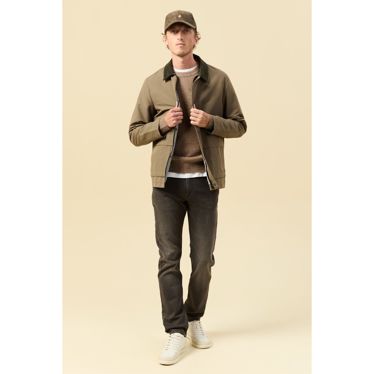 Jeans straight longueur 34 denim marron foncé, BONOBO