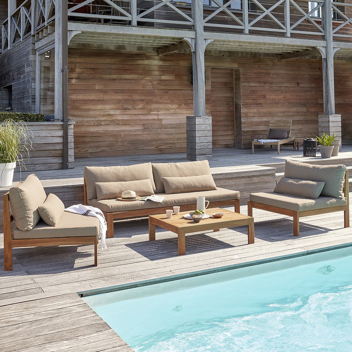 Fauteuil de jardin en teck massif taupe PALMA taupe, BERAH GETAH