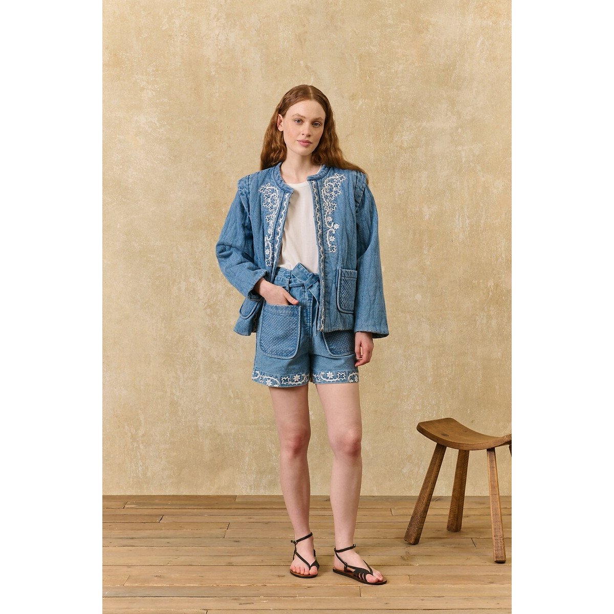 Geborduurd denim jasje met ronde hals, HORICIA stoned blue, LOUISE MISHA