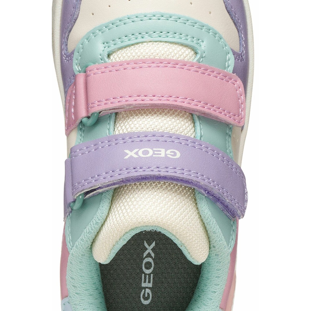 Kids Washiba Trainers with Touch 'n' Close Fastening pastel, GEOX