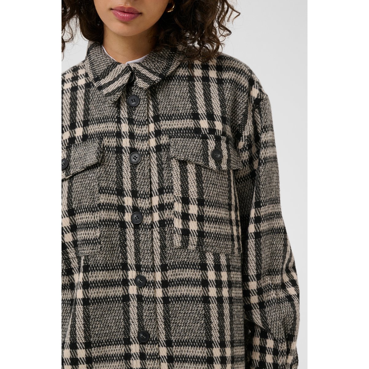 Manteau noir blanc black/chalk chekc, KAFFE