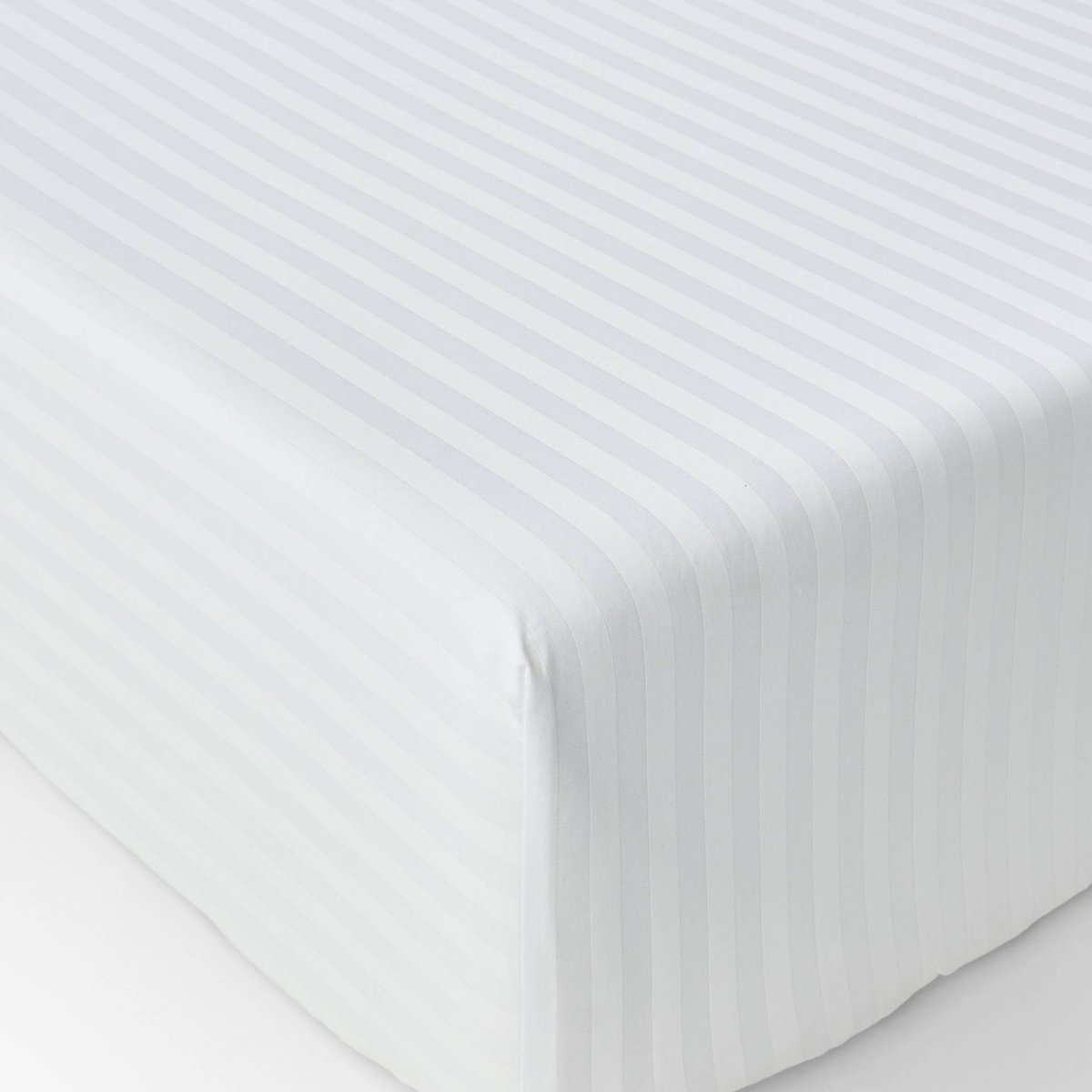 Drap housse, satin de coton bio blanc, MONOPRIX