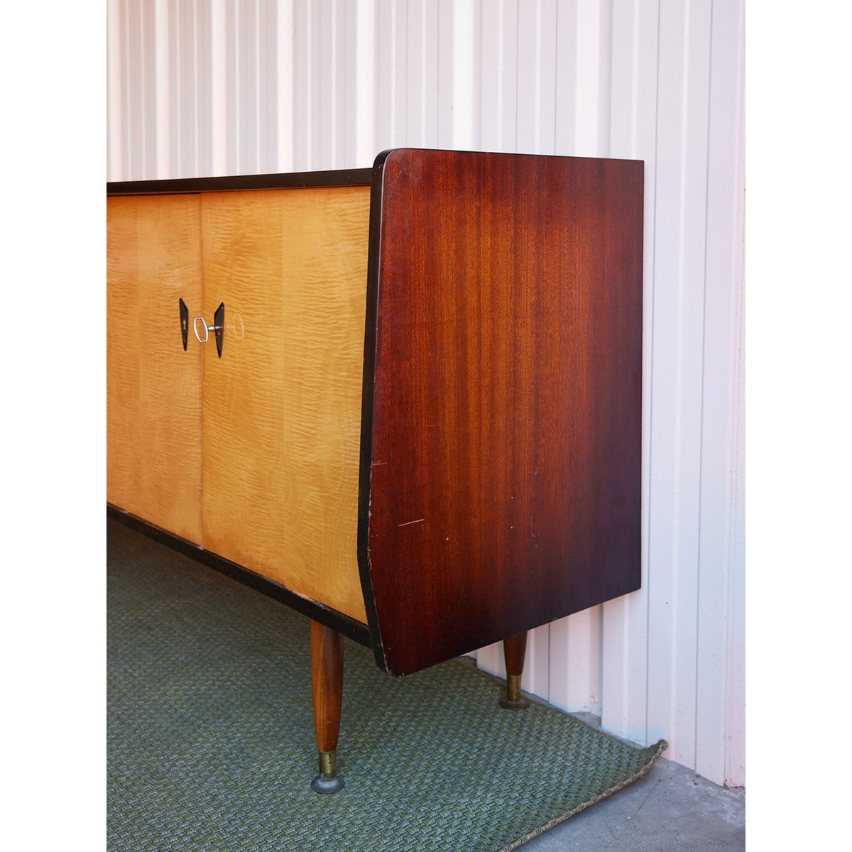Enfilade française en bois verni Margaret N°772 - Bon état bois clair, DEBONGOUT