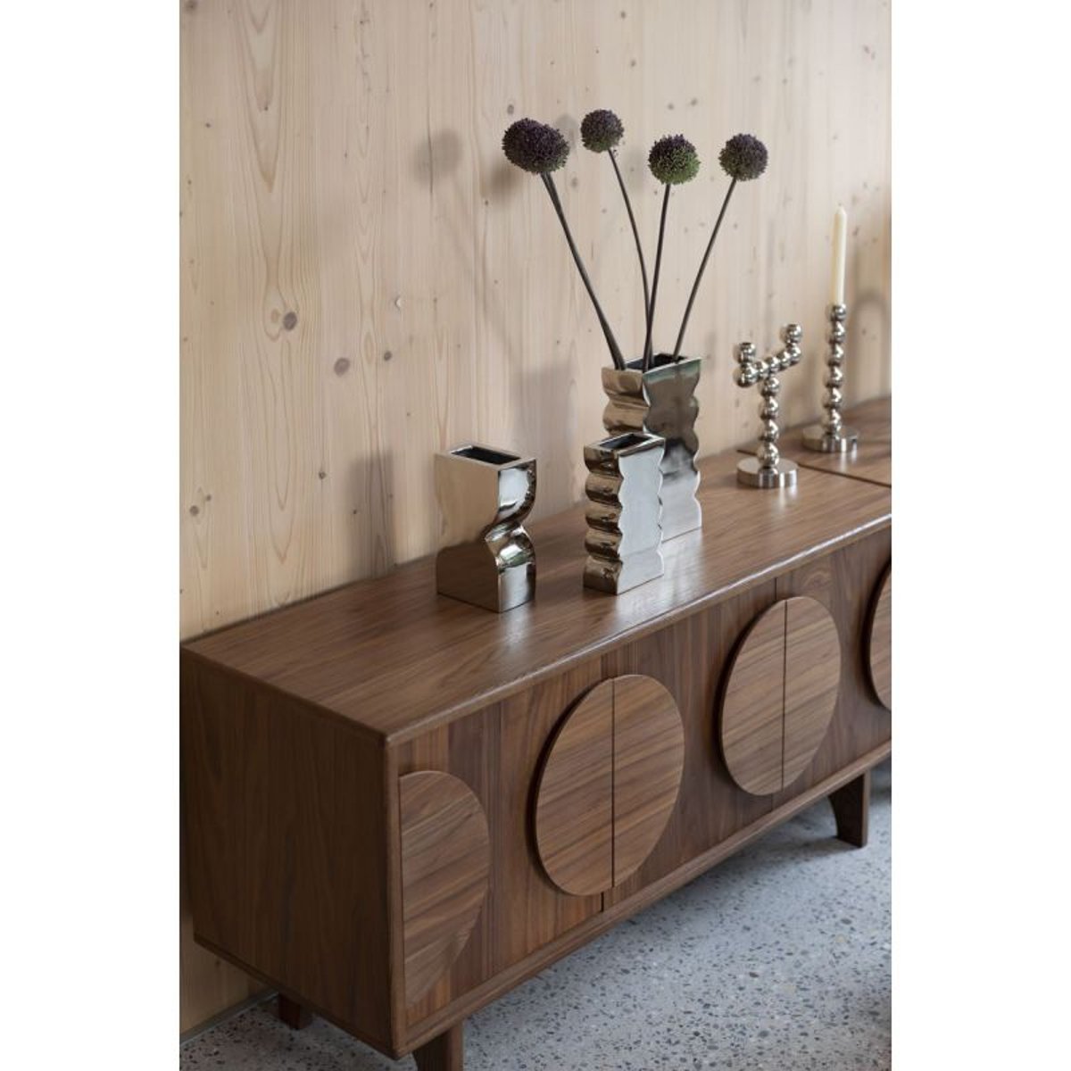Buffet 3 portes plaqué noyer - GROOVE marron, ZUIVER