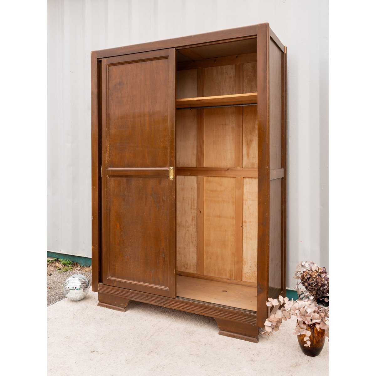 Armoire en bois Blandine N°479 - Bon état bois foncé, DEBONGOUT
