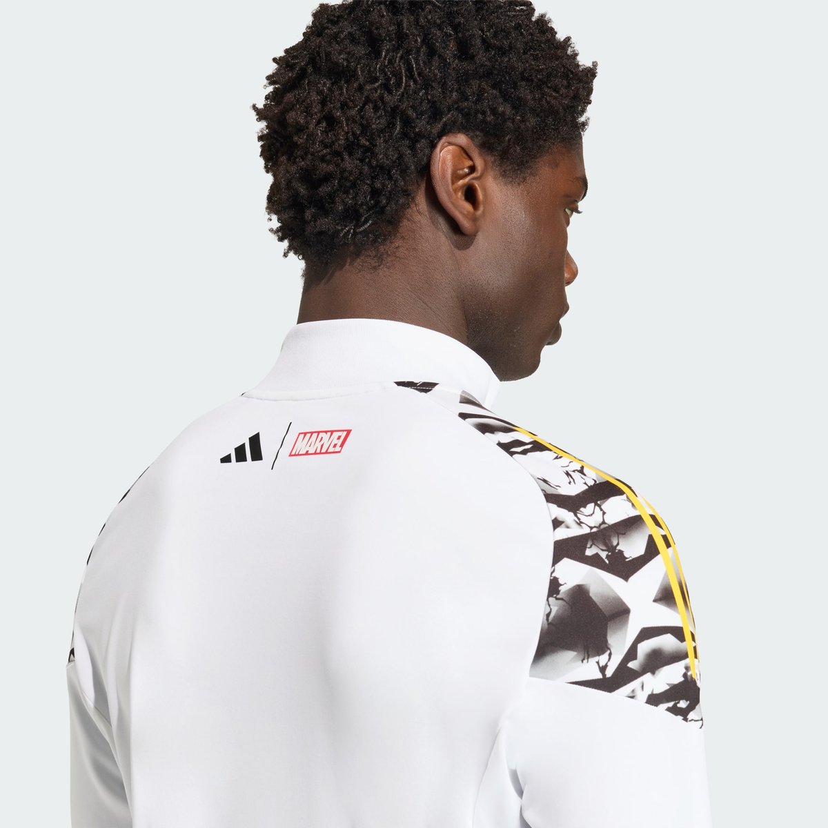 Haut D'entraînement Adidas Real Madrid Avengers 25/26 Tiro 25 Competition Haut D'entraînement Adidas Real Madrid Avengers 25/26 Tiro 25 Competition white / bold gold, adidas Performance