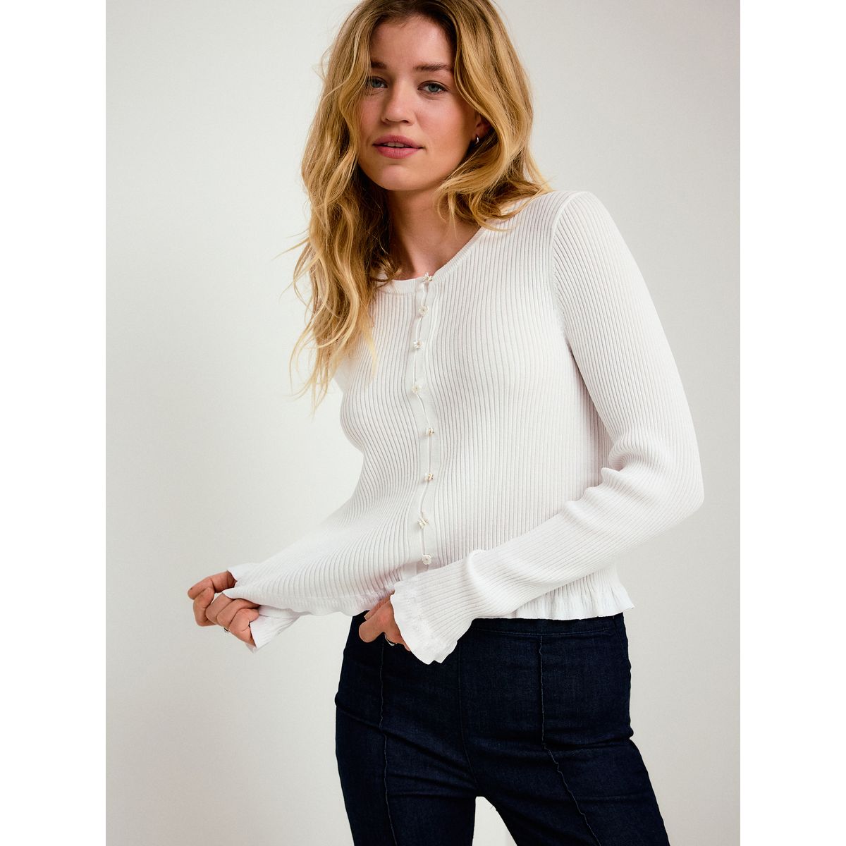 Cardigan en maille côtelée à boutons blanc, NEXT