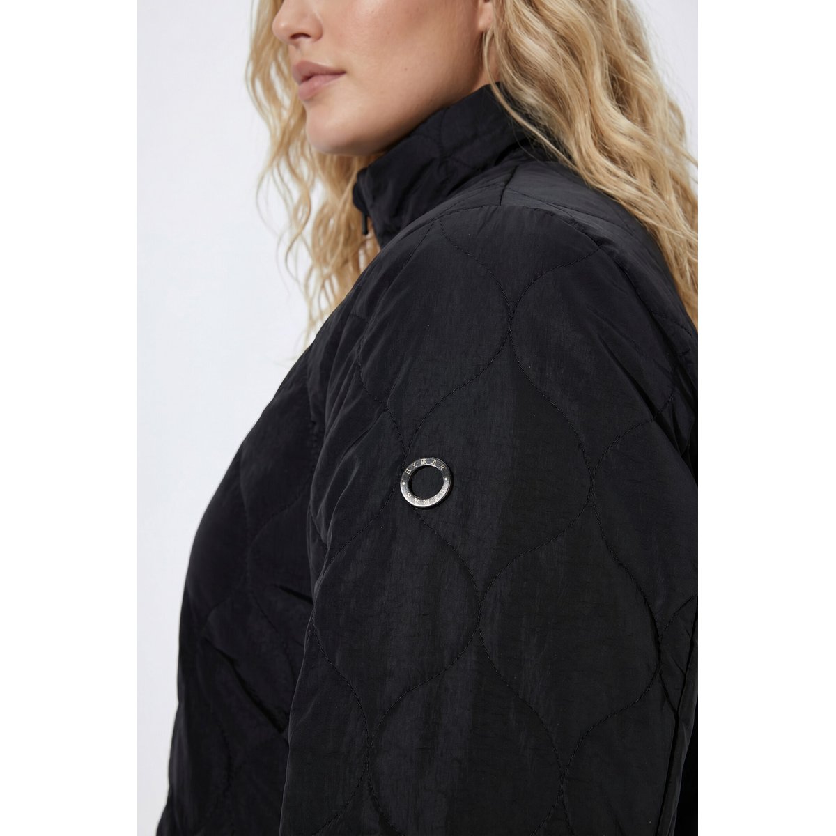 Veste matelassée HYPRAR avec col montant noir, ULLA POPKEN