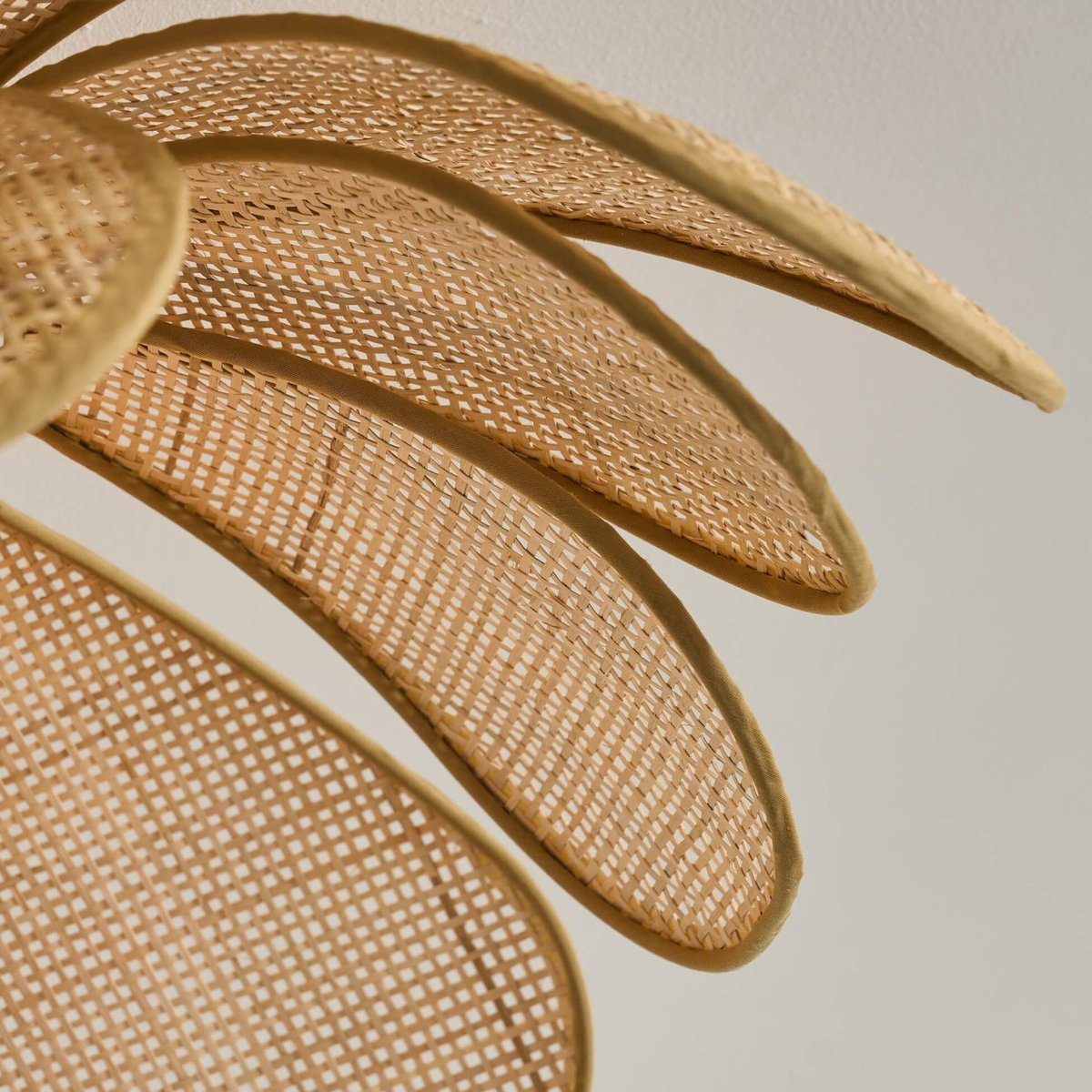 Plafonnier pétales en rotin - MARIELLA beige, KOSILUM
