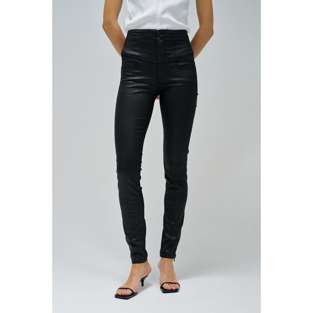 JEAN DIVA PUSH IN SKINNY noir, SALSA JEANS