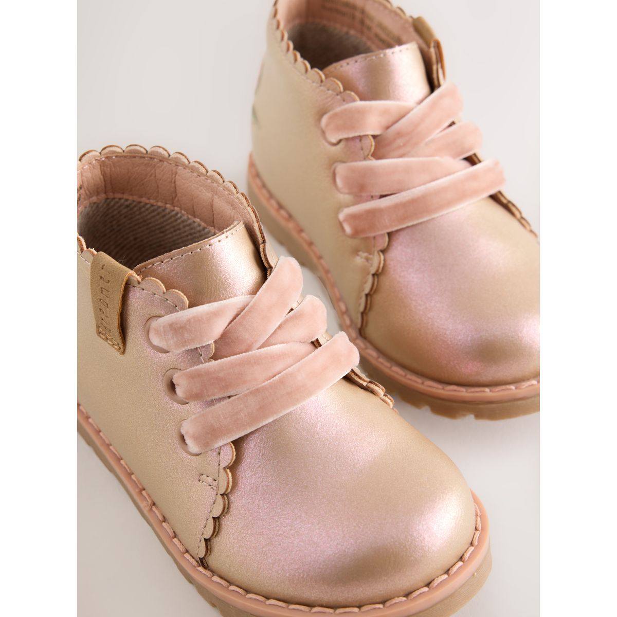 Bottines à lacets rose motif fleurs, NEXT