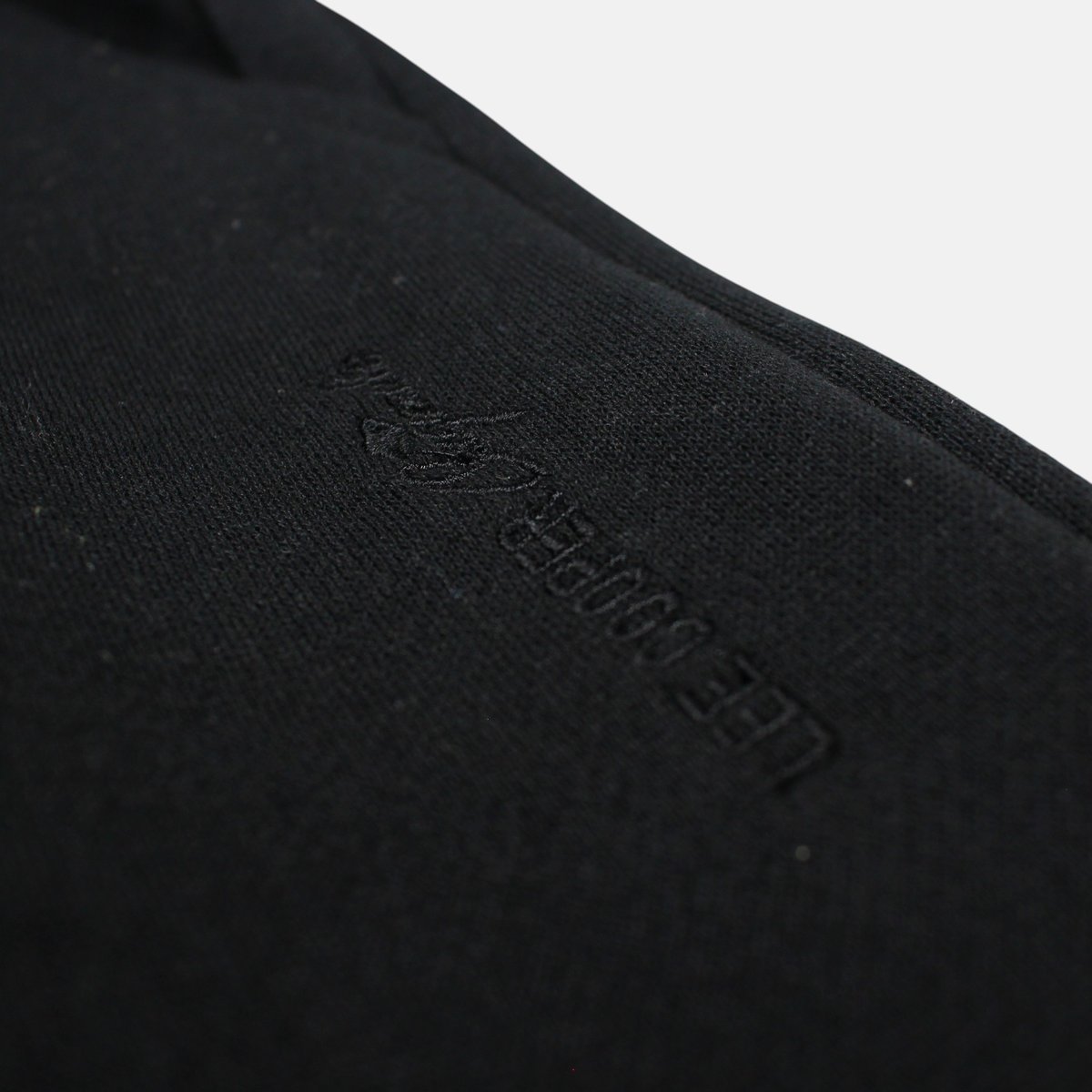 Pantalon de jogging à cordon de serrage, poches latérales et bas resserrés SPORTY noir, LEE COOPER