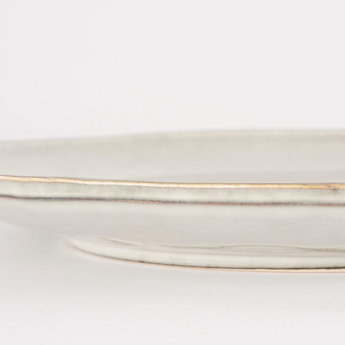 Assiette de diner TABO gris, MICA DECORATIONS