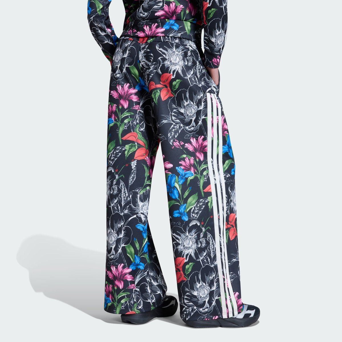 Pantalon De Survêtement Adidas X Farm Rio House Of Tiro Pantalon De Survêtement Adidas X Farm Rio House Of Tiro black / cream white / multicolor, ADIDAS SPORTSWEAR