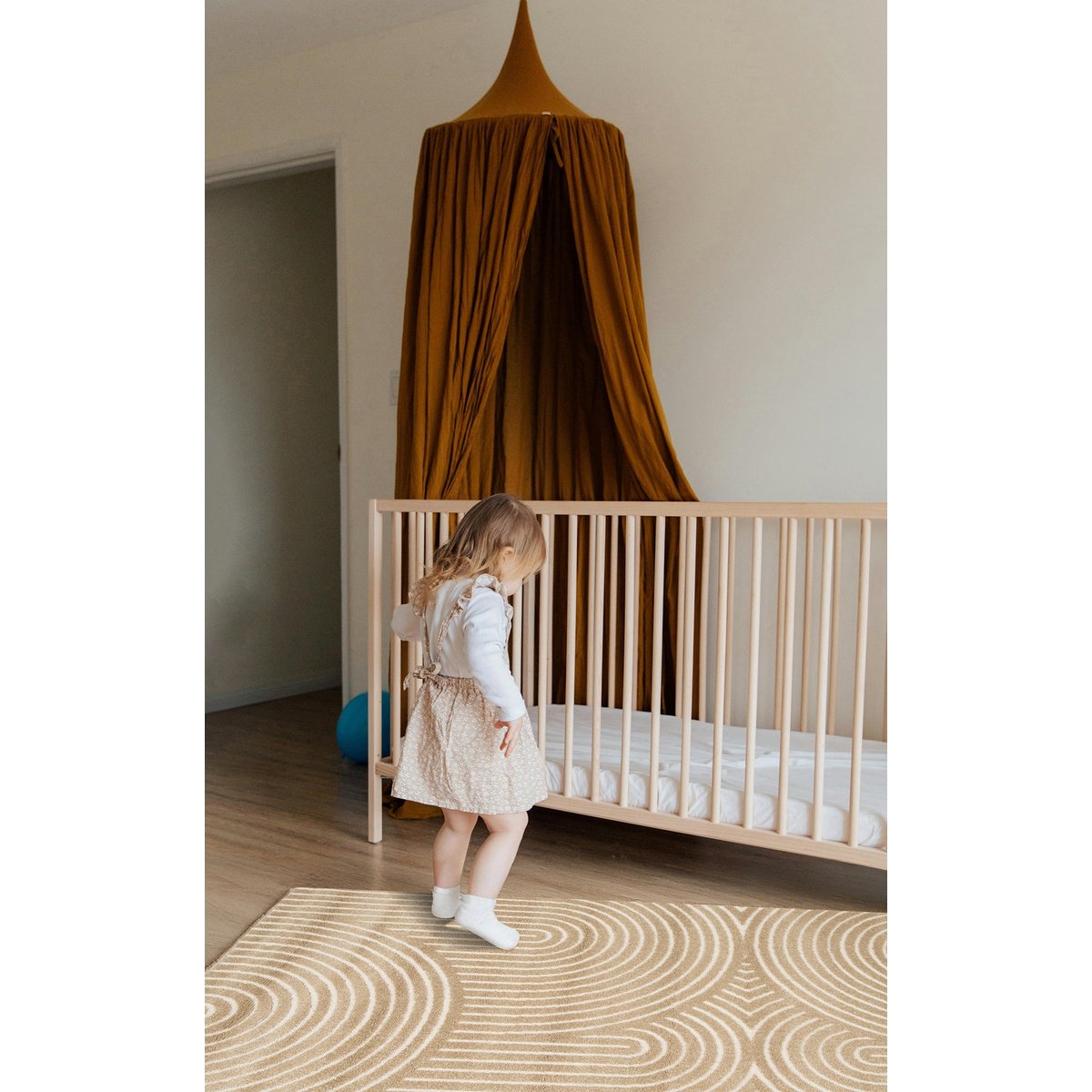 Tapis à relief doux et élégant GROOVE biscuit, AFK LIVING