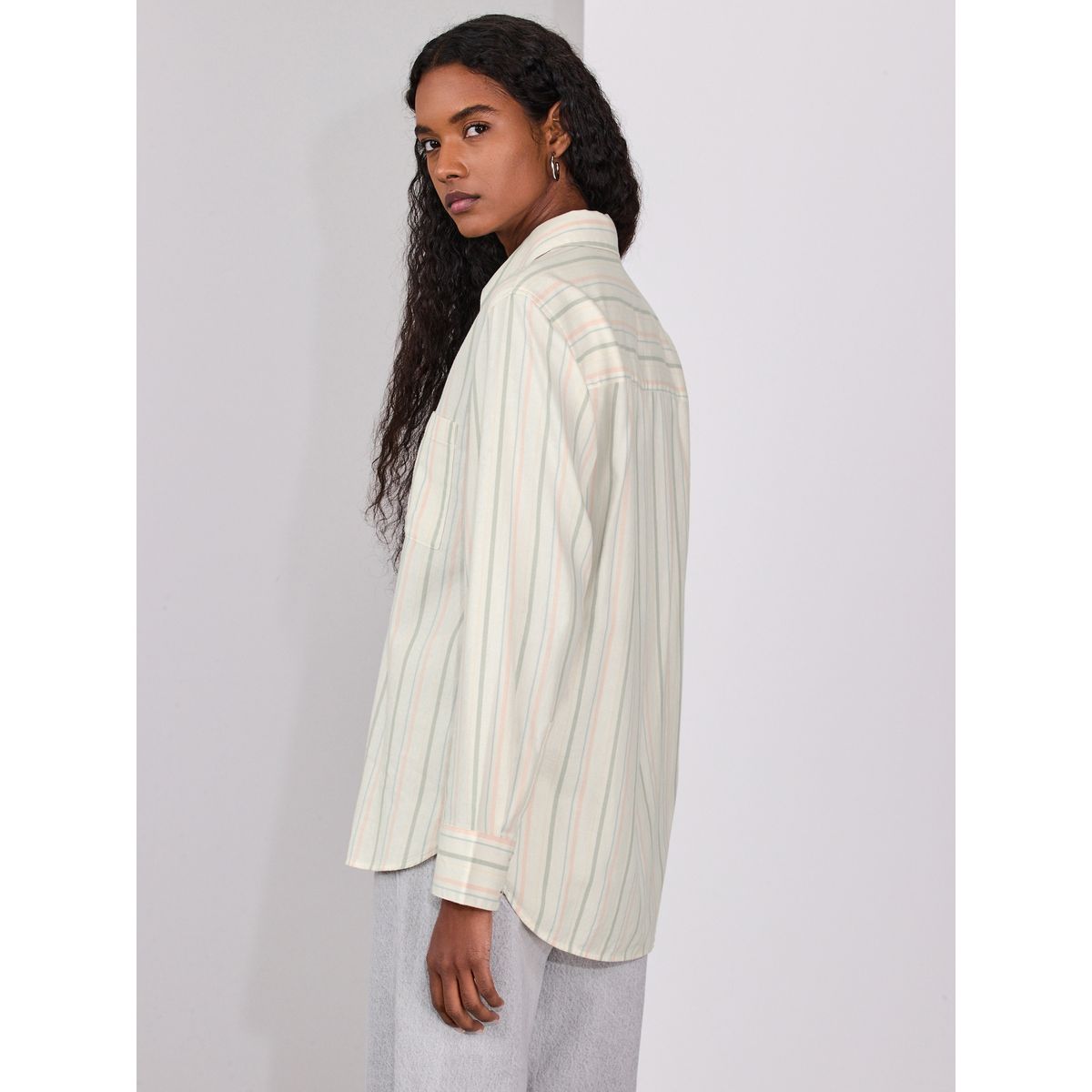 Chemise boutonnée décontractée coton rayure pastel, NEXT