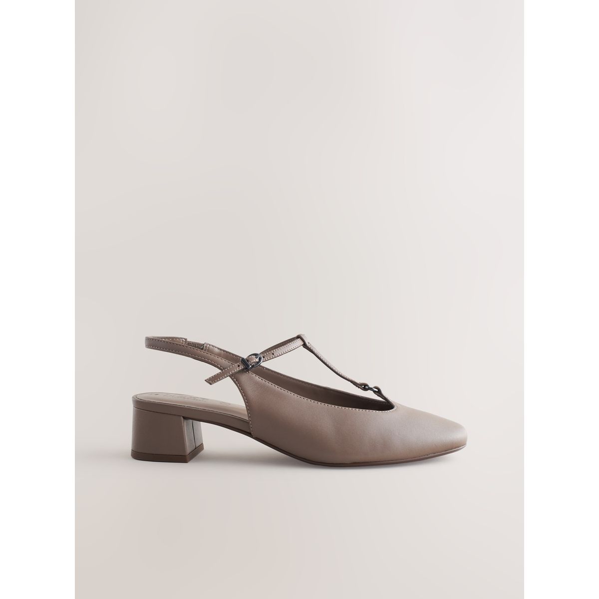 Chaussures en cuir à talon carré et bride marron, NEXT
