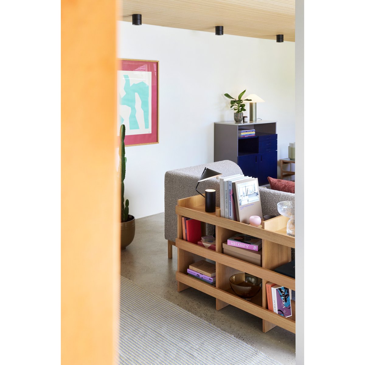 Lampe de table en fer SEN noir, HUBSCH