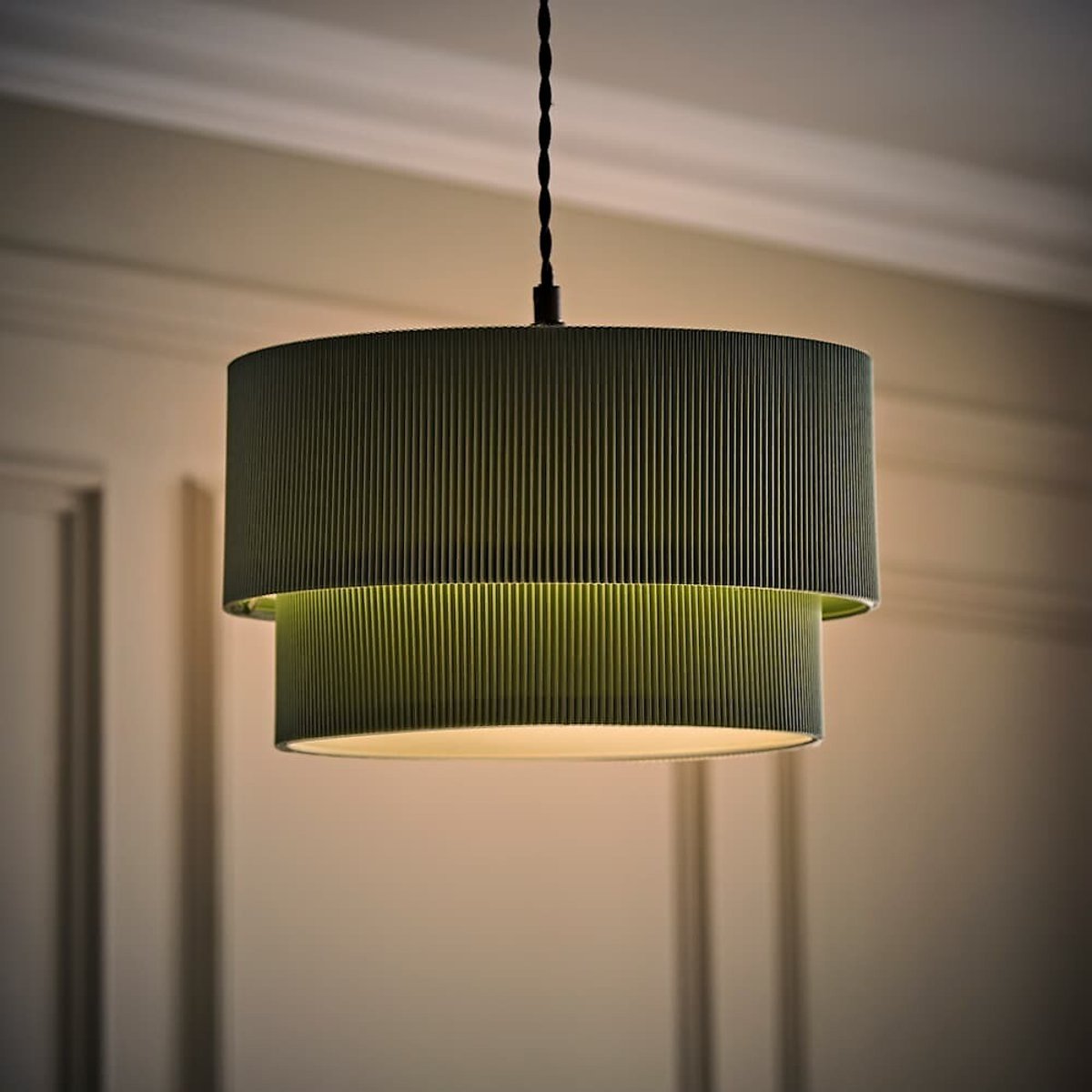 31cm Mack 2-Tier Crinkle Shade green, SO'HOME